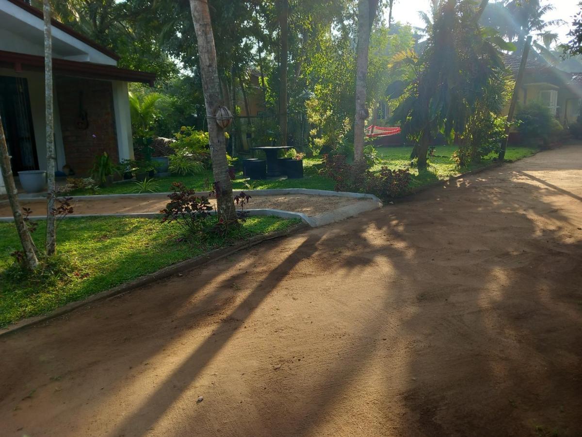 Shenya Villa Bentota Buitenkant foto