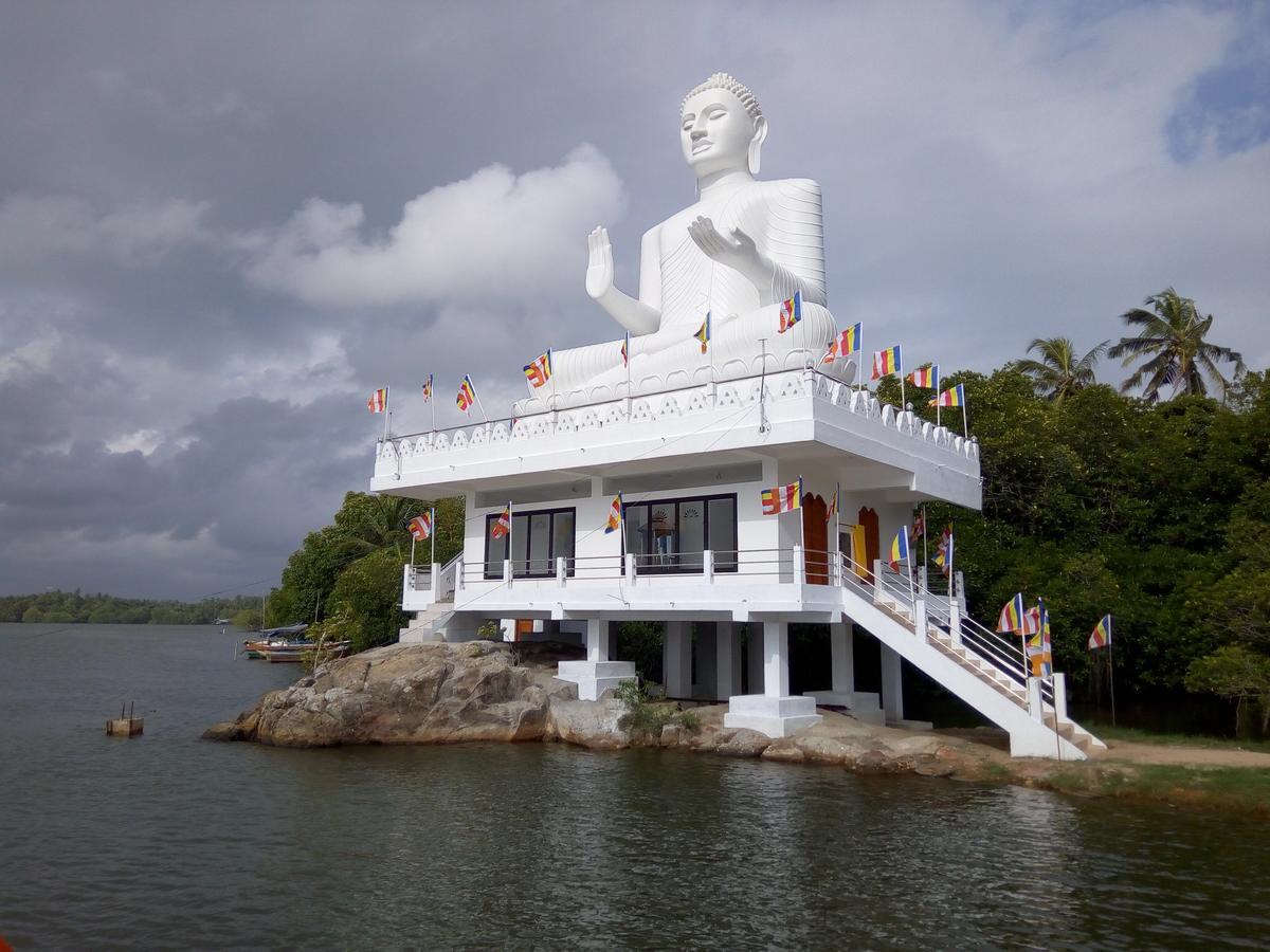 Shenya Villa Bentota Buitenkant foto
